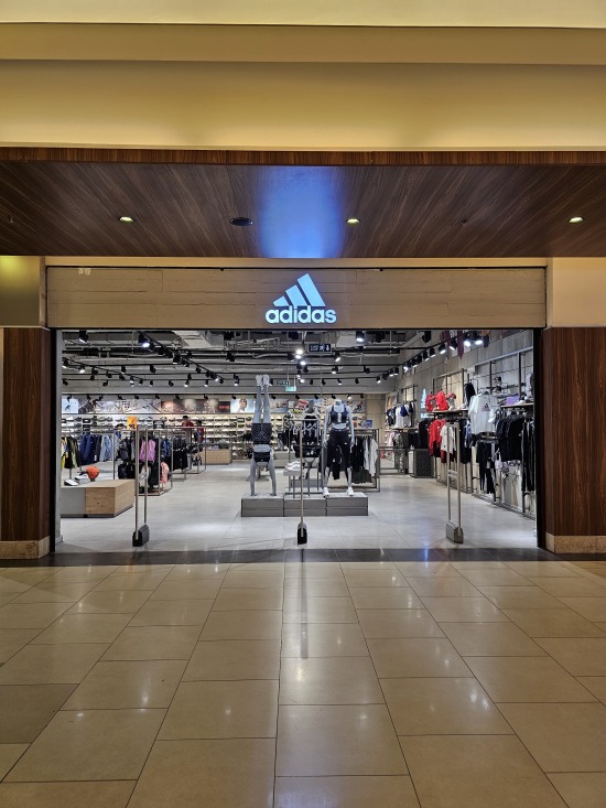 adidas MalatyaPark AVM